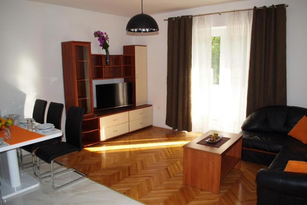 Yakov Free Public Parking And Balcony Apartment Zadar Ngoại thất bức ảnh